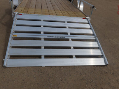 26 H&H H-RSA7612-030 76″X12′ Aluminum Rail Side Utility