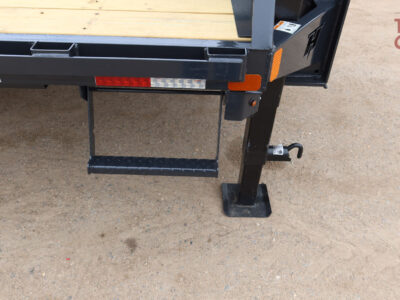 26 Hillcrest 159205SGMR 8.5’X20’+5′ Gooseneck Deckover