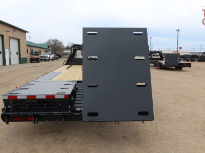 26 Hillcrest 159205SGMR 8.5’X20’+5′ Gooseneck Deckover