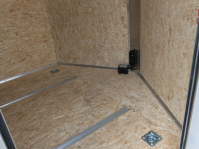 26 Xpress XPRESS.5X16-UTV 7.5’X16′ Aluminum Enclosed