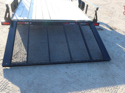 26 Drive 81″X14′ Rail  Side Utility