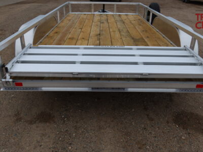 26 H&H H-RSA8214-070 82″X14′ Aluminum Rail Side Utilty