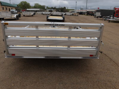 26 H&H H-RSA8214-070 82″X14′ Aluminum Rail Side Utilty