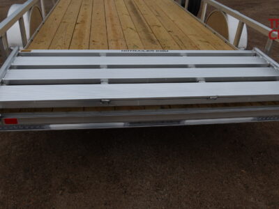 26 H&H H8214RSA-030 82″X14′ Aluminum rail side utility