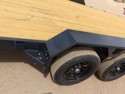 26 Hillcrest 7222SC2B 82″X22’+2′ Car Hauler