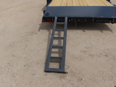 26 Hillcrest 7222SC2B 82″X22’+2′ Car Hauler
