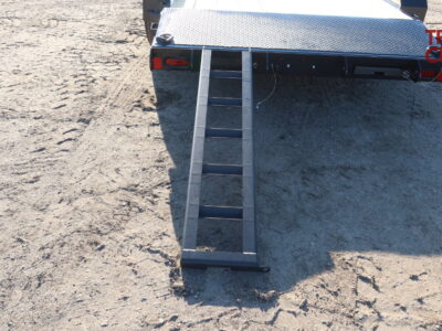 26 Hillcrest 10142SC 82″X14’+2′ Car Hauler