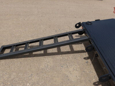 26 Hillcrest 10142SC 82″X14’+2′ Car Hauler