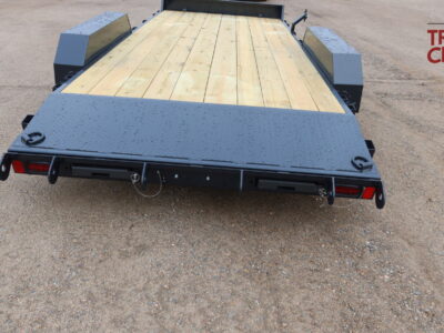 26 Hillcrest 7162SC2B 82″X16’+2′ Car Hauler