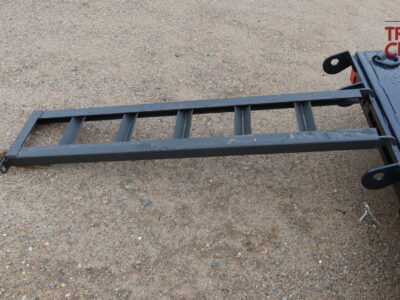 26 Hillcrest 7162SC2B 82″X16’+2′ Car Hauler