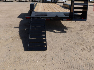 25 Trailerman T83202SC-B-160 83″X20’+2′ Contractor