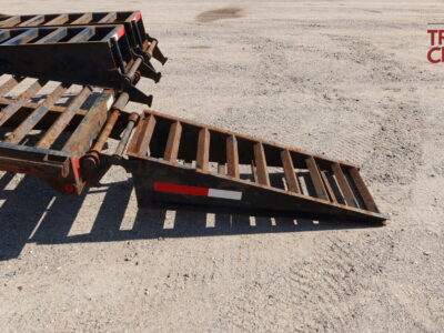 08 Pro-trak 8.5’X23’+5’=28′ Deckover Gooseneck