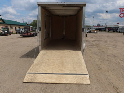 25 Xpress 7’X16′ Aluminum Enclosed