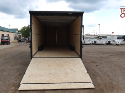 26 H&H H10124FTCHV-140 8.5’X24′ Enclosed