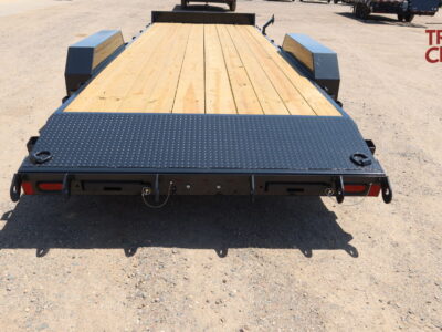 26 Hillcrest 7202SC2B 82″X20’+2′ Car Hauler