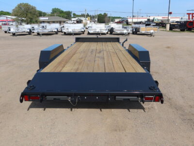 26 Hillcrest 10182SC 82″X18’+2′ Car Hauler