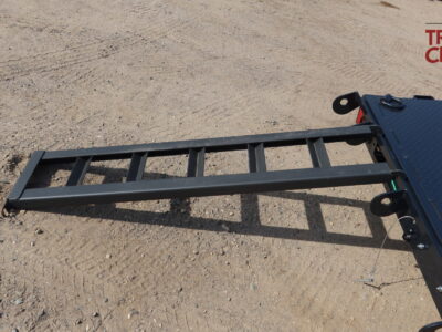 26 Hillcrest 10182SC 82″X18’+2′ Car Hauler