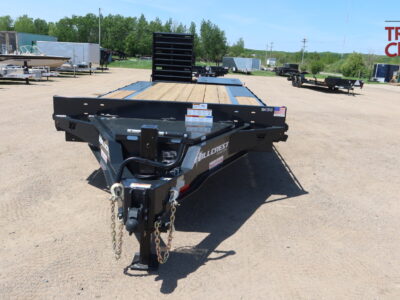 26 Hillcrest 154165SBMR 8.5’X16’+5′-21′ Deckover