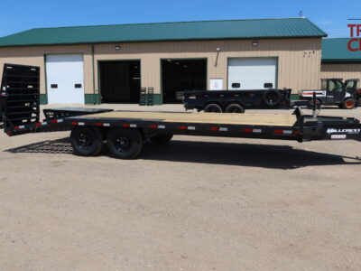 26 Hillcrest 154165SBMR 8.5’X16’+5′-21′ Deckover