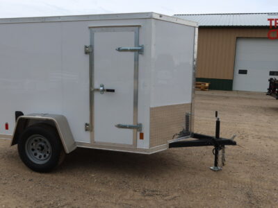 26 Darkhorse DHW5X8SA30 5’X8′ Enclosed