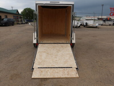 26 Darkhorse DHW5X8SA30 5’X8′ Enclosed
