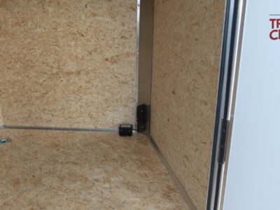 27 Xpress XPRESS8.5X24CH-XLT-P 8.5’X24′ Enclosed