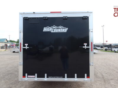 27 Xpress XPRESS8.5X24CH-XLT-P 8.5’X24′ Enclosed