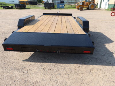 26 H&H H-CH18-070 82″X16’+2′ Car Hauler