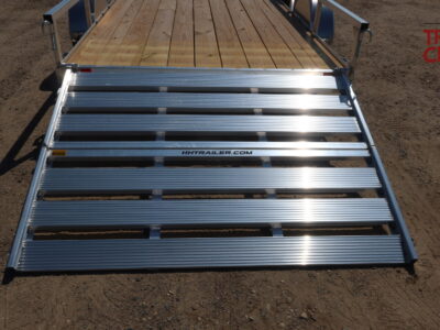 26 H&H H-RSA7612-030 76″X12′ Aluminum Rail Side Utility