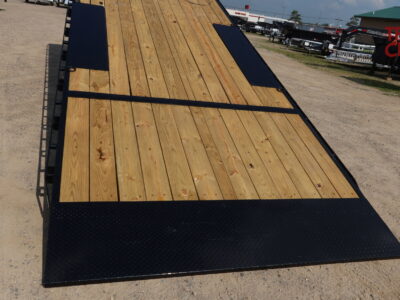 27 Rawmaxx DTX26GN14K 8.5’X26′ Gooseneck Deckover Full Tilt