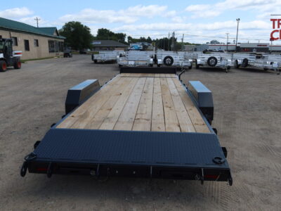 27 Hillcrest 10222SC 82″X22’+2’=24′ Car Hauler