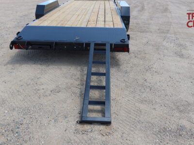 27 Hillcrest 10222SC 82″X22’+2’=24′ Car Hauler