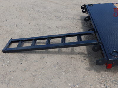 27 Hillcrest 10222SC 82″X22’+2’=24′ Car Hauler