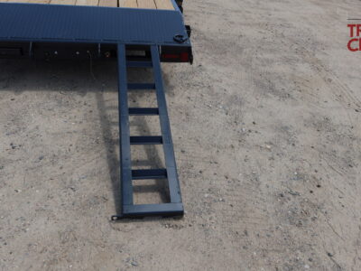 27 Hillcrest 10222SC 82″X22’+2’=24′ Car Hauler