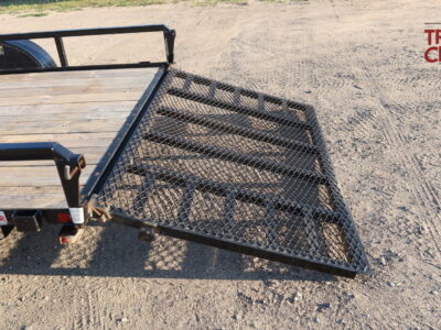 23 H&H H8212RS-050 82″X12′ Rail Side Utility