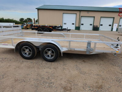 27 H&H H8216TRSA-070 82″X16′ Aluminum Rail Side Utility
