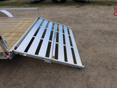 27 H&H H8216TRSA-070 82″X16′ Aluminum Rail Side Utility