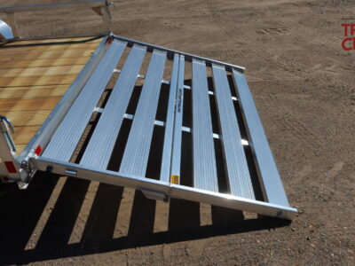 26 H&H H8214RSA-030 82″X12′ Aluminum Rail Side Utility