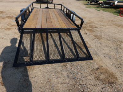 27 H&H H-RS7612-030 76″X12′ Rail Side Utility