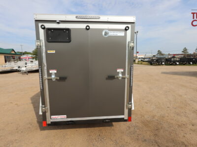 27 Darkhorse DHW5X8SA30 5’X8′ Enclosed