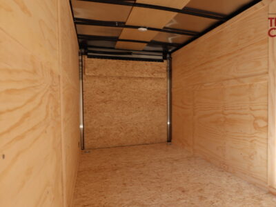 27 Darkhorse DHW7X16TA35 7’X16′ Enclosed