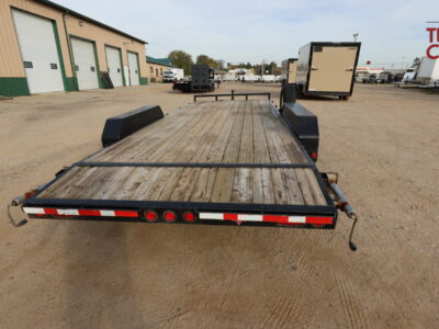 17 PJ 82″X 18’+2′ Car Hauler