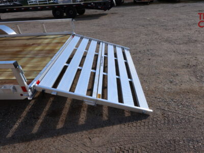 27 H&H H8220TRSA-070 82″X20′ Aluminum Rail Side Utility
