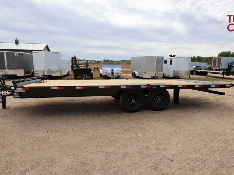 27 H&H H-DOT22-150 8.5’X22′ Deckover Tilt Bed