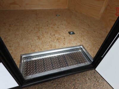 27 Darkhorse DHWY8.5X20TA52 8.5’X20′ Enclosed