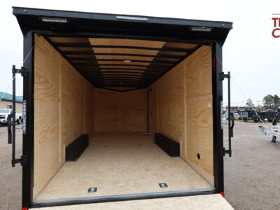 27 Darkhorse DHWY8.5X20TA52 8.5’X20′ Enclosed