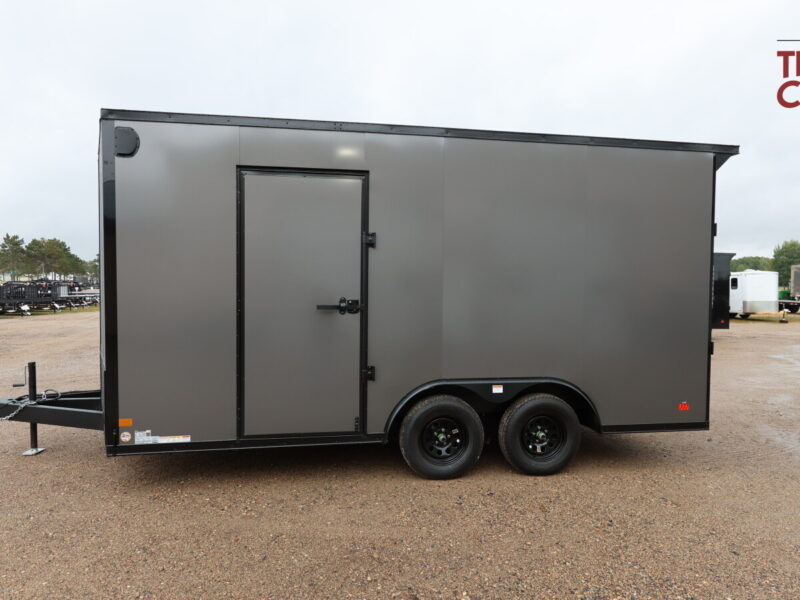 27 Darkhorse  DHW8.5X16TA35 8.5X16 Enclosed