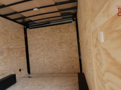 27 Darkhorse  DHW8.5X16TA35 8.5X16 Enclosed